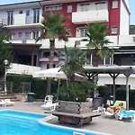 Miami Hotel 3*
