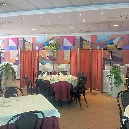 Miami 3*